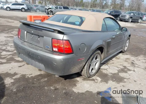 2001 Ford Mustang z USA, uszkodzony, nr VIN 1FAFP44451F250901
